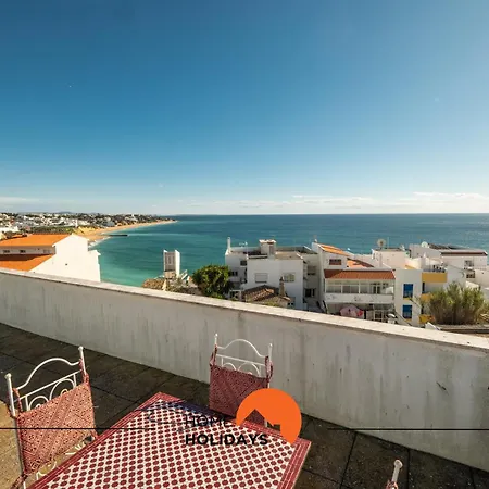 #251 Coronel Aguas By Holidays *